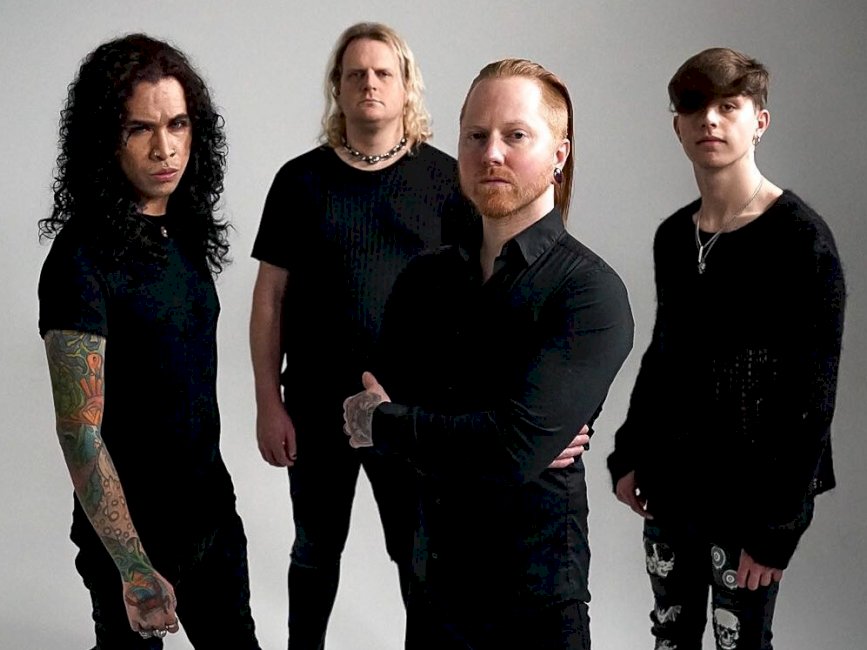 A Skylit Drive